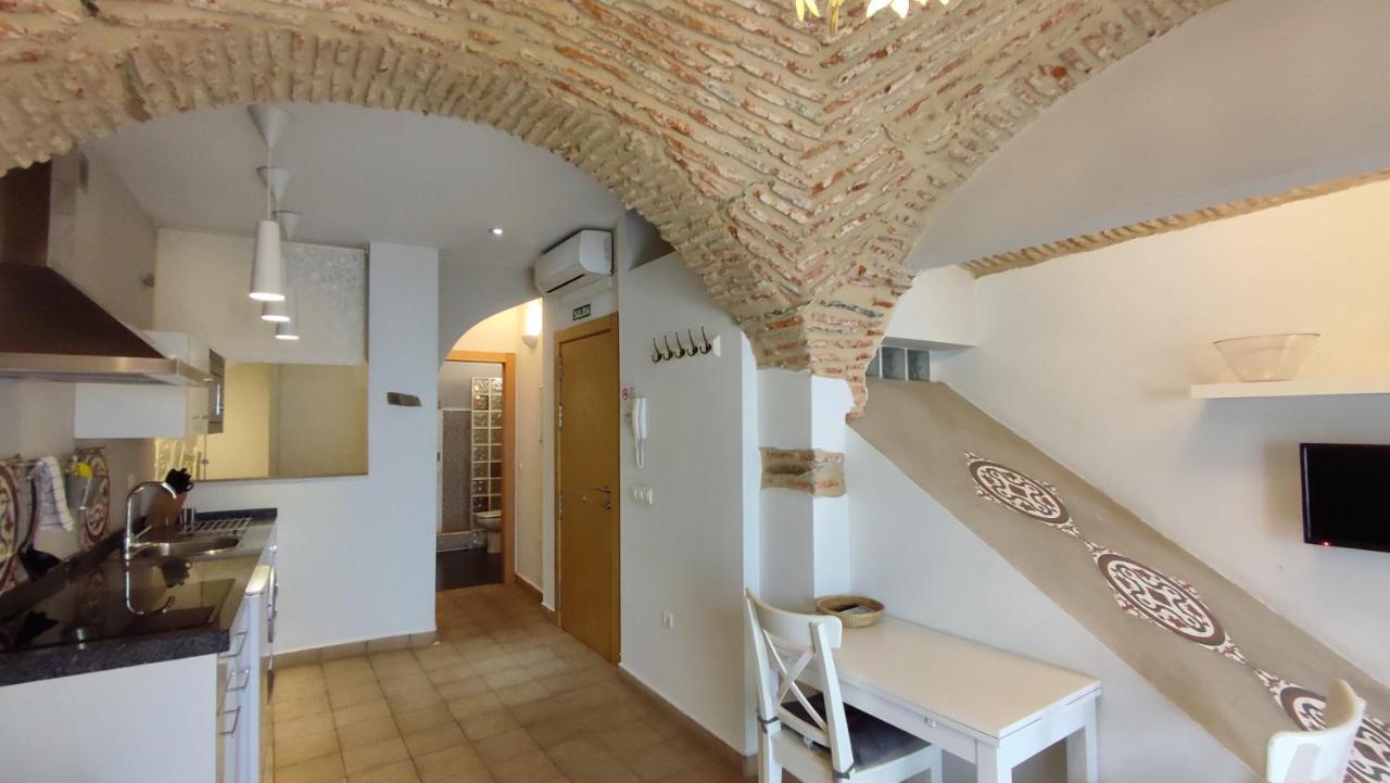 Apartamentos Turisticos Encanto Caces Екстериор снимка