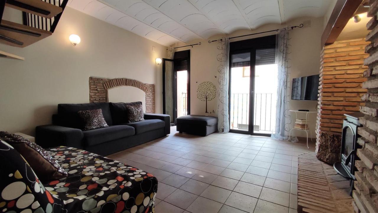 Apartamentos Turisticos Encanto Caces Екстериор снимка